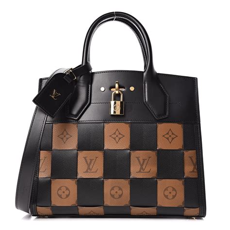 Products by Louis Vuitton: City Steamer PM